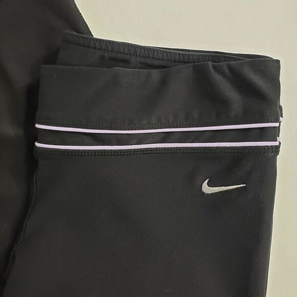 Nike Dri-Fit Womens Capri Pants Medium 8-10 Black Purple Workout Athletic 339512 - Picture 8 of 12